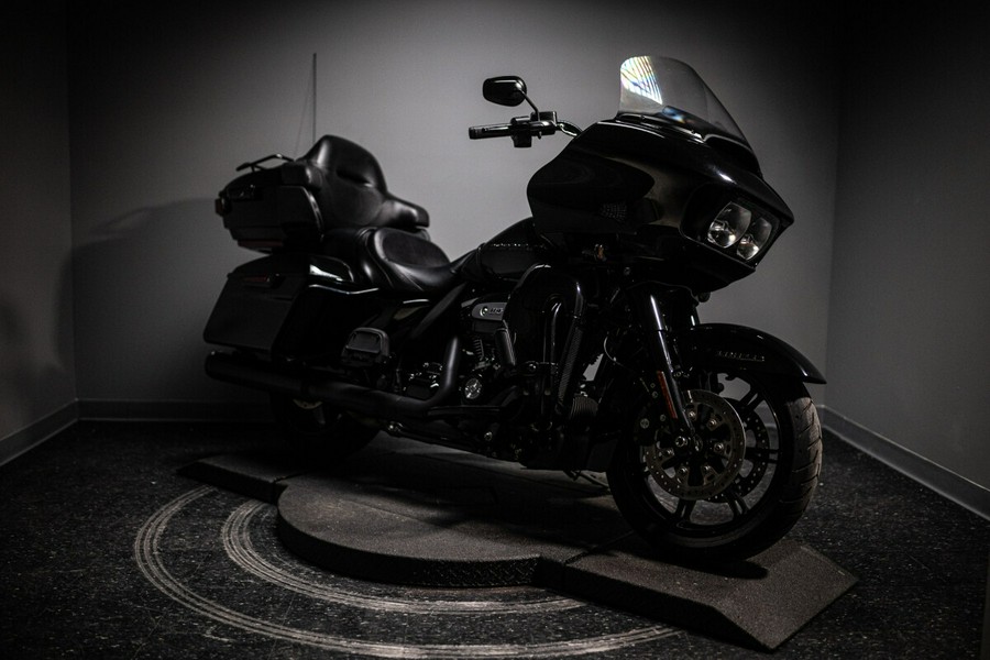 2021 Road Glide® Limited (FLTRK)
