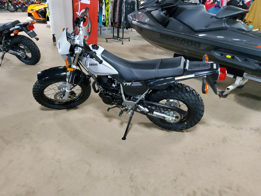 2024 Yamaha TW 200