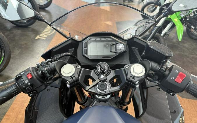 2026 Kawasaki Ninja® 500 ABS Metallic Matte Twilight Blue