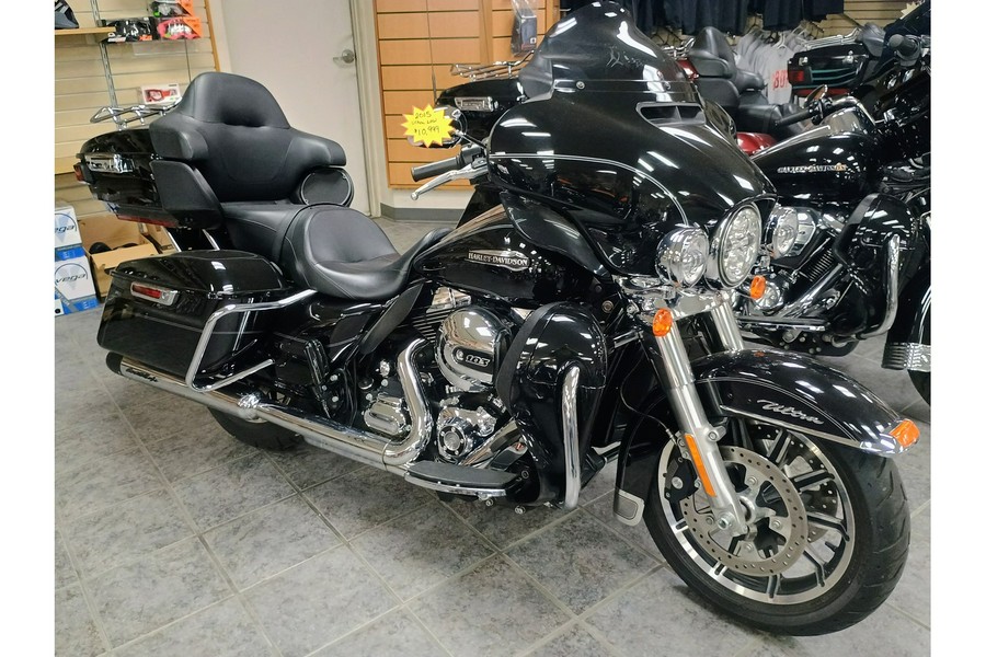 2015 Harley-Davidson® ULTRA-LOW