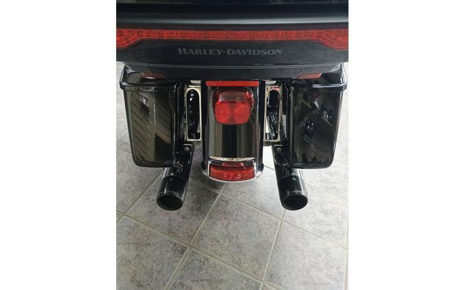 2015 Harley-Davidson® ULTRA-LOW