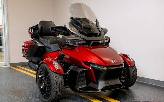 2025 SPYDER RT LIMITED DARK - Can-Am