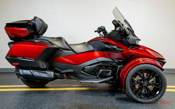 2025 SPYDER RT LIMITED DARK - Can-Am