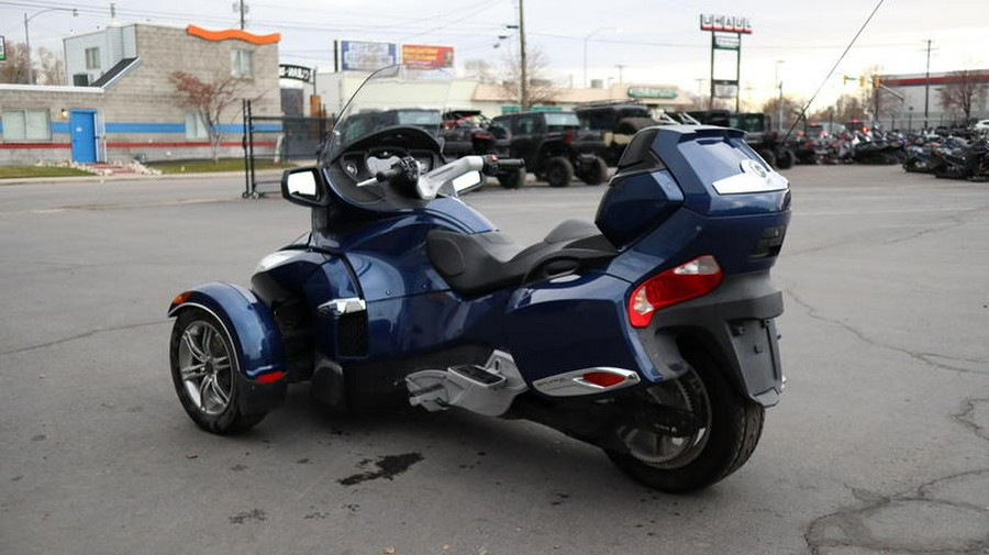 2010 Can-Am® Spyder Roadster RT-S