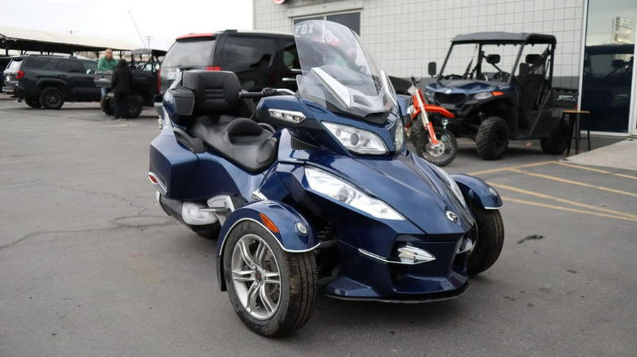 2010 Can-Am® Spyder Roadster RT-S
