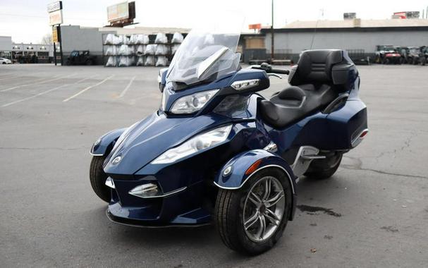2010 Can-Am® Spyder Roadster RT-S