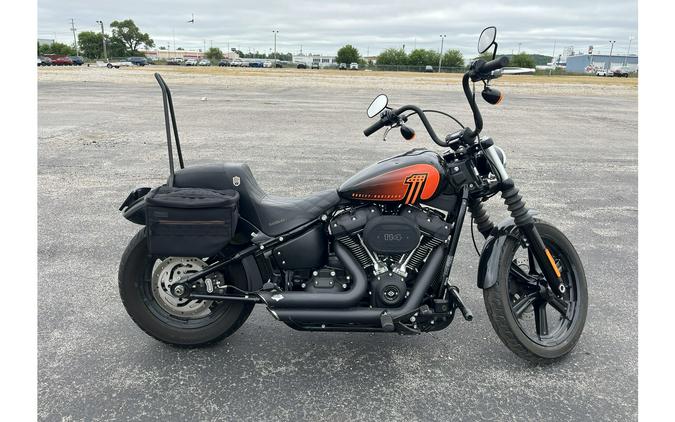 2022 SOFTAIL STREET BOB 114 - Harley-Davidson®