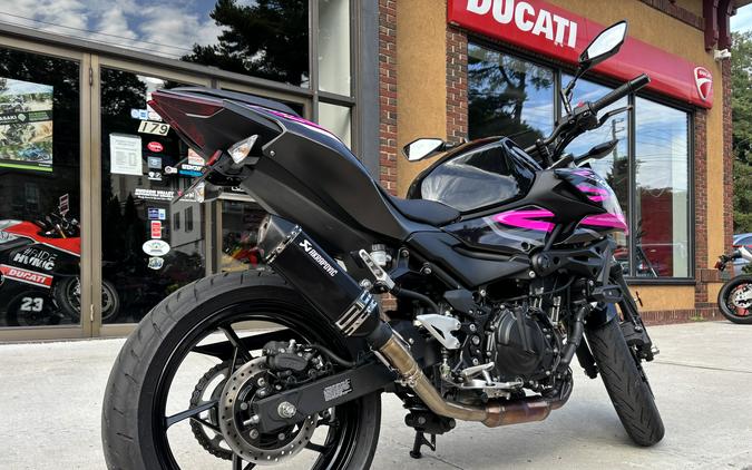 2025 Kawasaki Z500 ABS Metallic Spark Black/Metallic Matte Graphenesteel Gray - 3848U