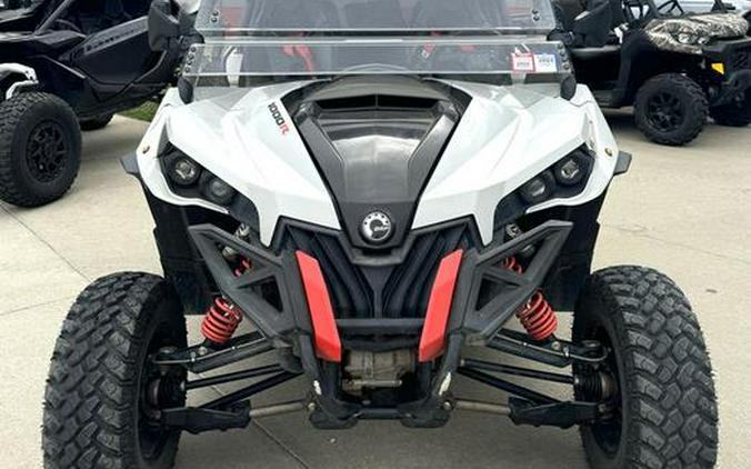 2016 Can-Am® Maverick 1000R