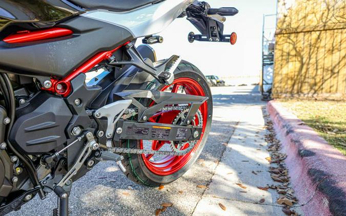 New 2026 KAWASAKI Z500 SE ABS