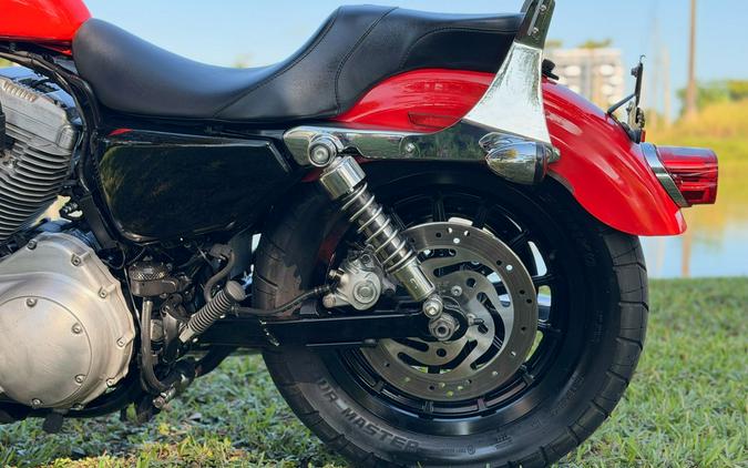 2010 Harley-Davidson Sportster® 883 Low