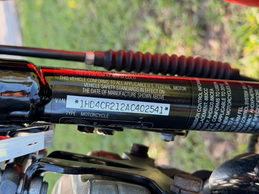 2010 Harley-Davidson Sportster® 883 Low