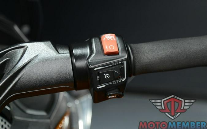 2014 Can-Am Spyder ST Limited SE5