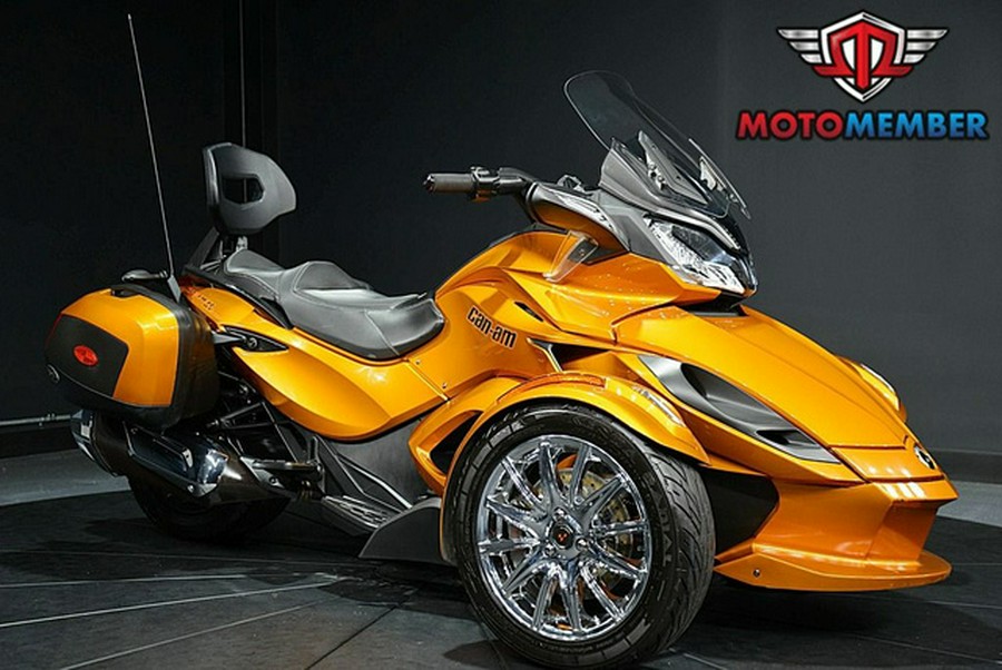 2014 Can-Am Spyder ST Limited SE5