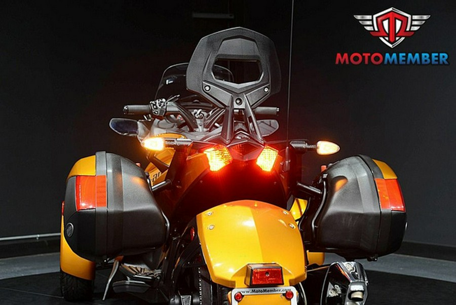 2014 Can-Am Spyder ST Limited SE5