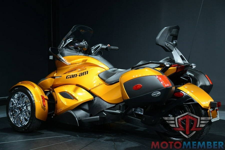 2014 Can-Am Spyder ST Limited SE5