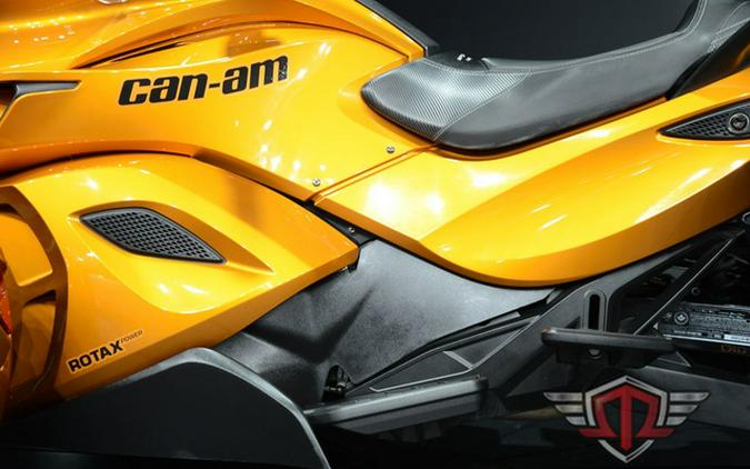 2014 Can-Am Spyder ST Limited SE5