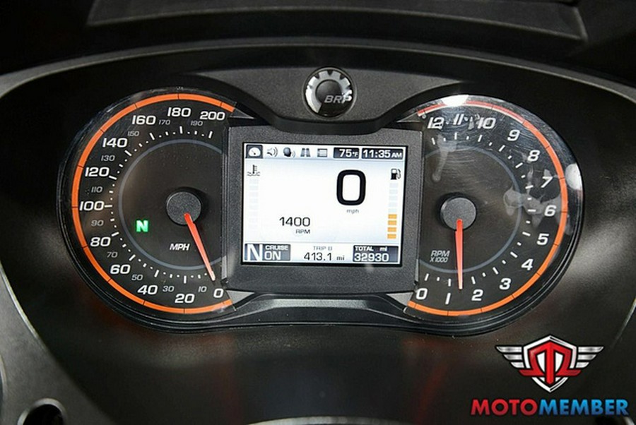 2014 Can-Am Spyder ST Limited SE5