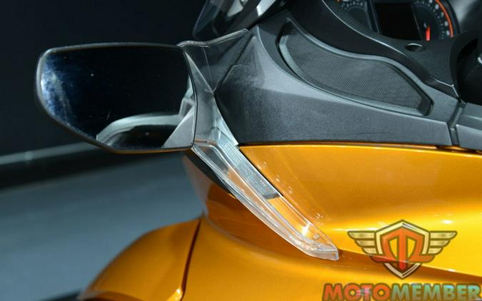 2014 Can-Am Spyder ST Limited SE5