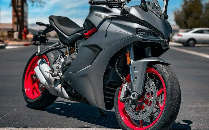 2020 Ducati SuperSport S Touring Review | Filling the Gap