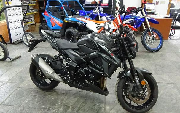 2022 Suzuki GSX-S750