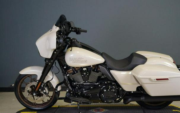 2023 Harley-Davidson® FLHXST - Street Glide® ST