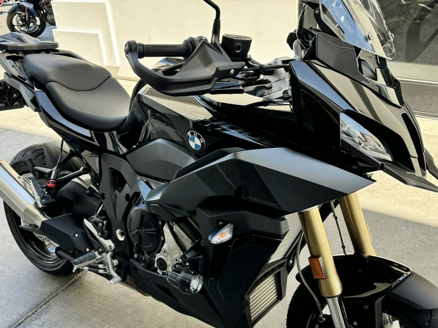 2023 BMW S 1000 XR Triple Black