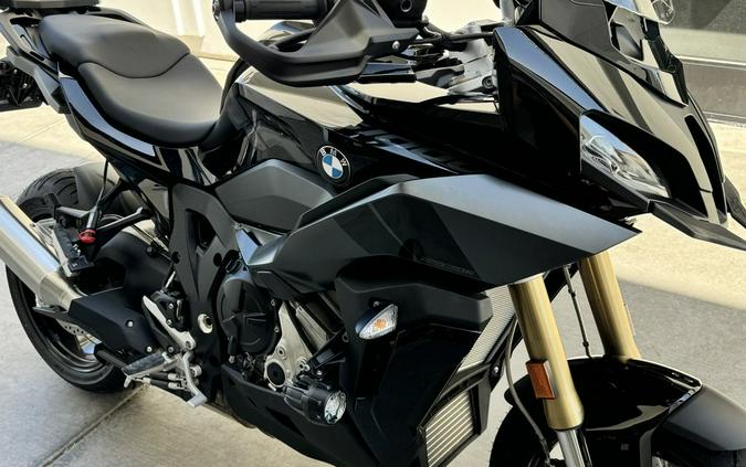 2023 BMW S 1000 XR Triple Black