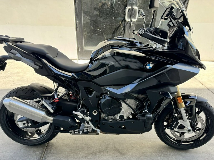 2023 BMW S 1000 XR Triple Black