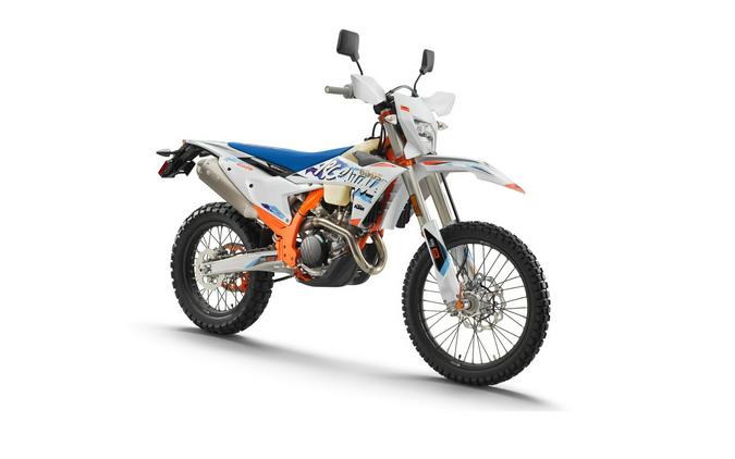 2024 KTM 500 EXC-F Six Days First Look [Fast Facts]