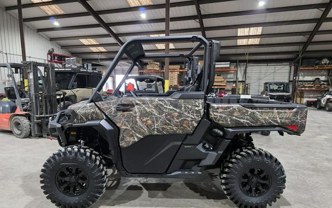2026 Can-Am Defender X mr with Half Doors HD11