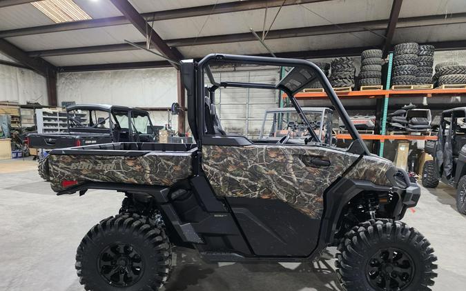 2026 Can-Am Defender X mr with Half Doors HD11
