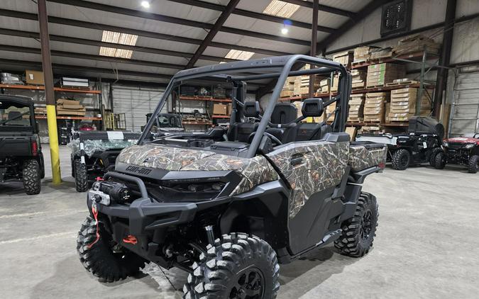 2026 Can-Am Defender X mr with Half Doors HD11