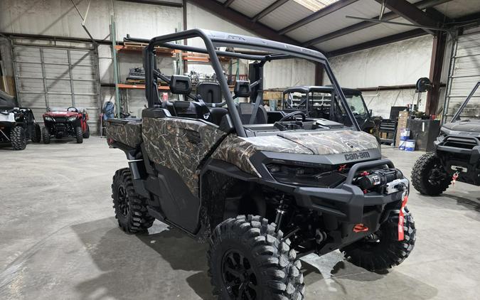 2026 Can-Am Defender X mr with Half Doors HD11