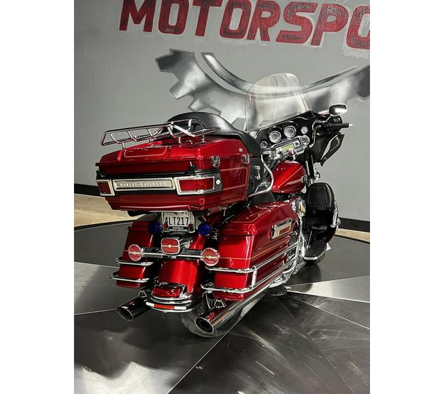 2012 Harley-Davidson® FLHTCU - Electra Glide® Ultra Classic