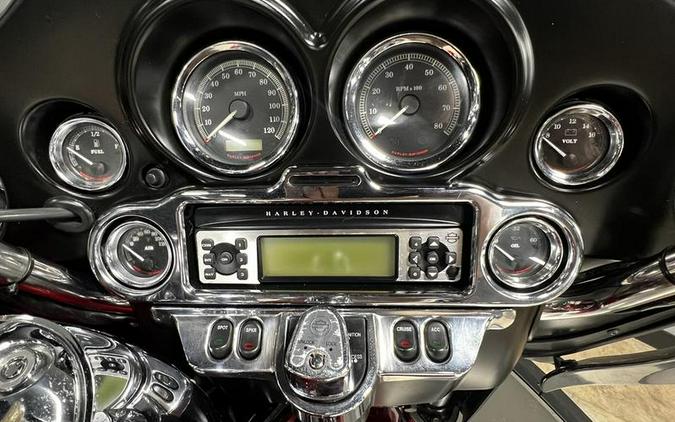 2012 Harley-Davidson® FLHTCU - Electra Glide® Ultra Classic