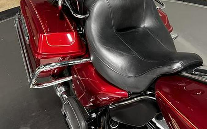 2012 Harley-Davidson® FLHTCU - Electra Glide® Ultra Classic