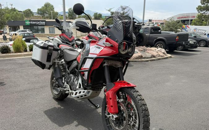 2025 Ducati DesertX Discovery
