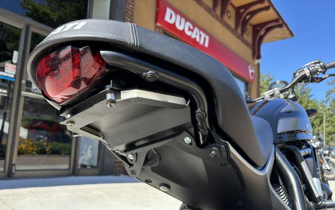 2017 Ducati Scrambler Sixty2 Shining Black - 3824U