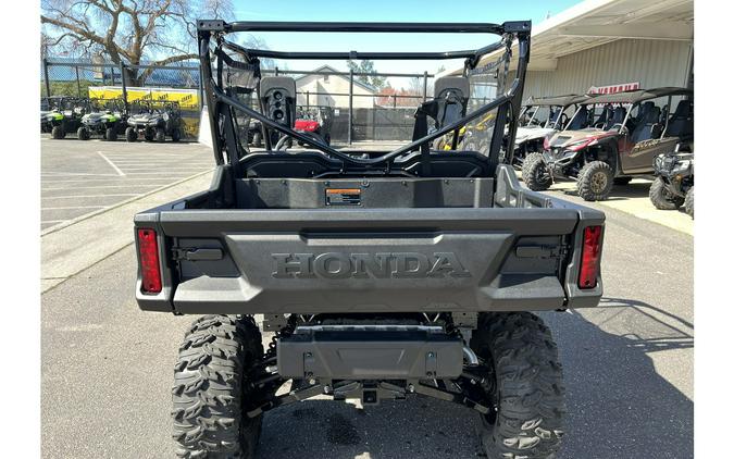 2024 Honda Pioneer 1000 Deluxe