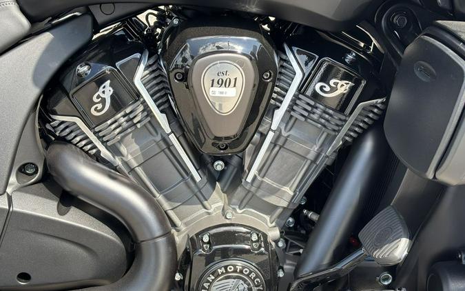 2025 Indian Motorcycle® Pursuit® Dark Horse® Black Smoke