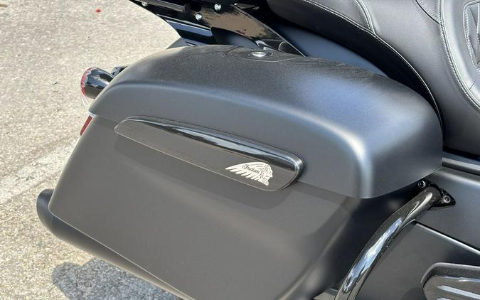 2025 Indian Motorcycle® Pursuit® Dark Horse® Black Smoke