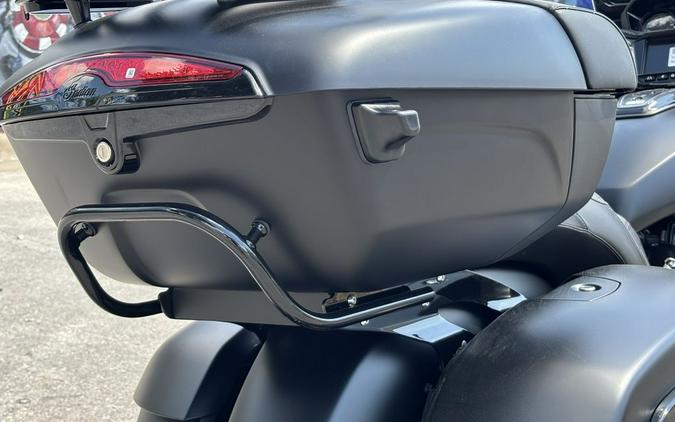 2025 Indian Motorcycle® Pursuit® Dark Horse® Black Smoke