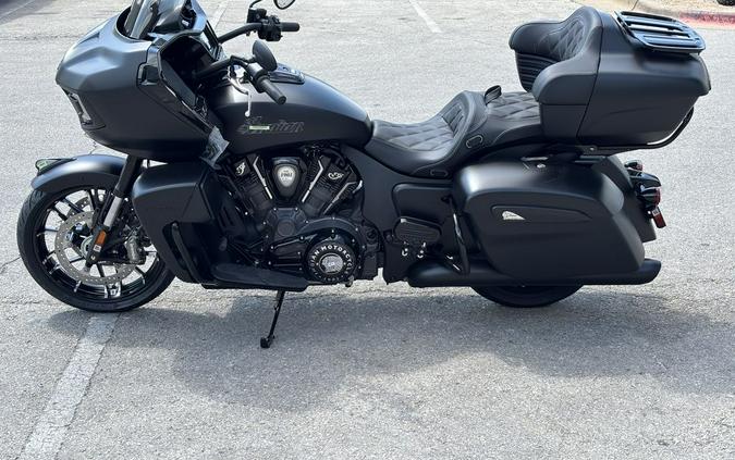 2025 Indian Motorcycle® Pursuit® Dark Horse® Black Smoke