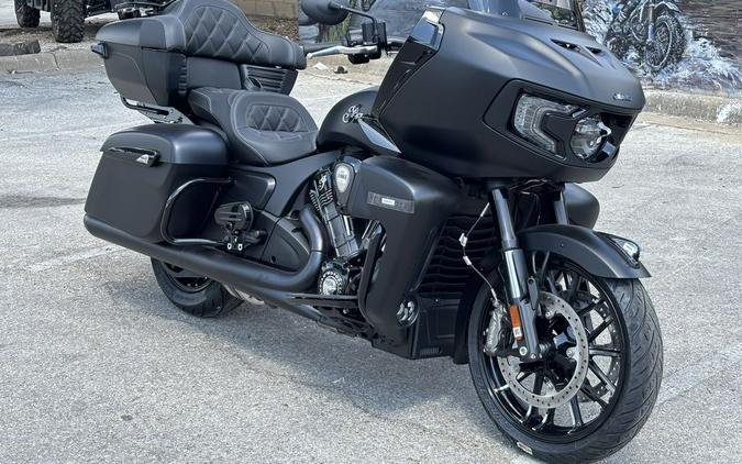 2025 Indian Motorcycle® Pursuit® Dark Horse® Black Smoke