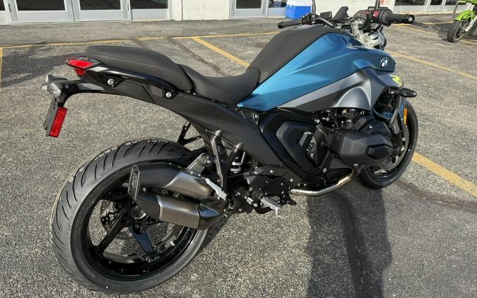 2026 BMW R 1300 R