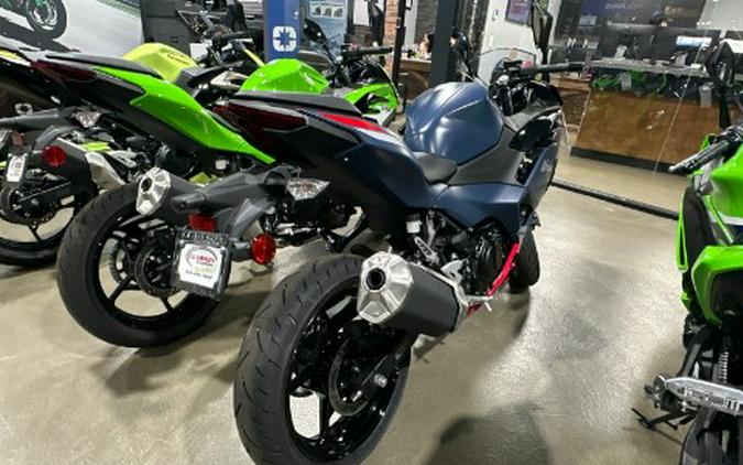 2026 Kawasaki Ninja® 500 ABS