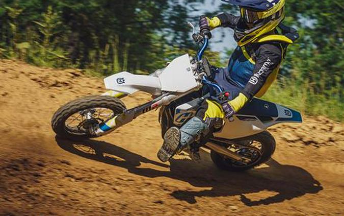 2027 Husqvarna EE 5