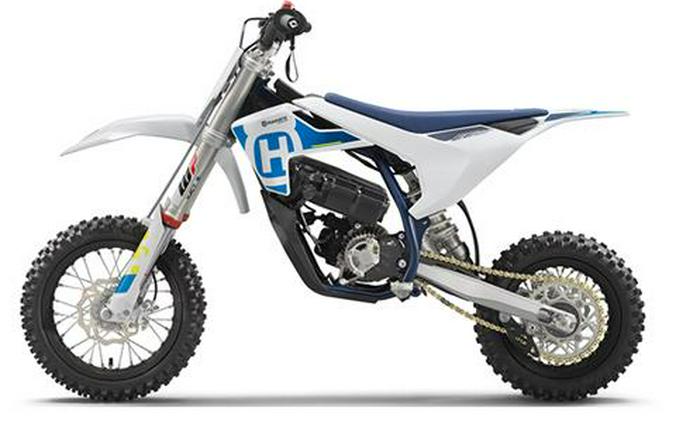 2027 Husqvarna EE 5