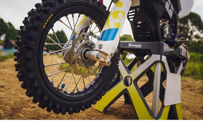 2027 Husqvarna EE 5